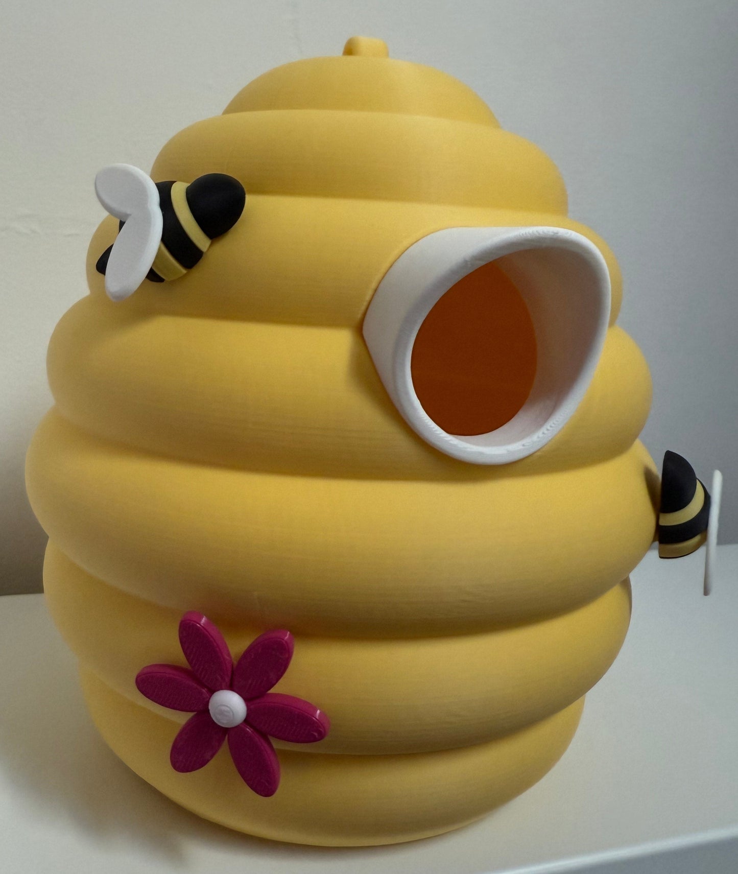 Enchanting Beehive Birdhouse: A Home for Your Feathered Friends